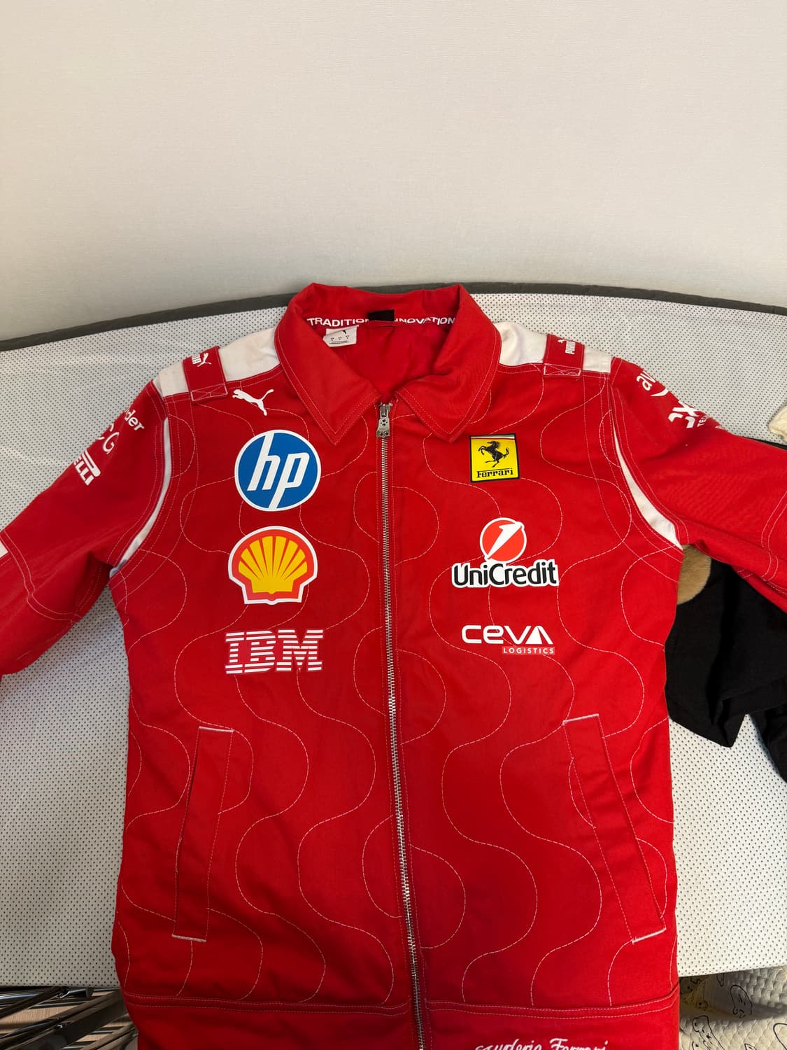 2025 페라리 몬챠 자켓 상품이미지1