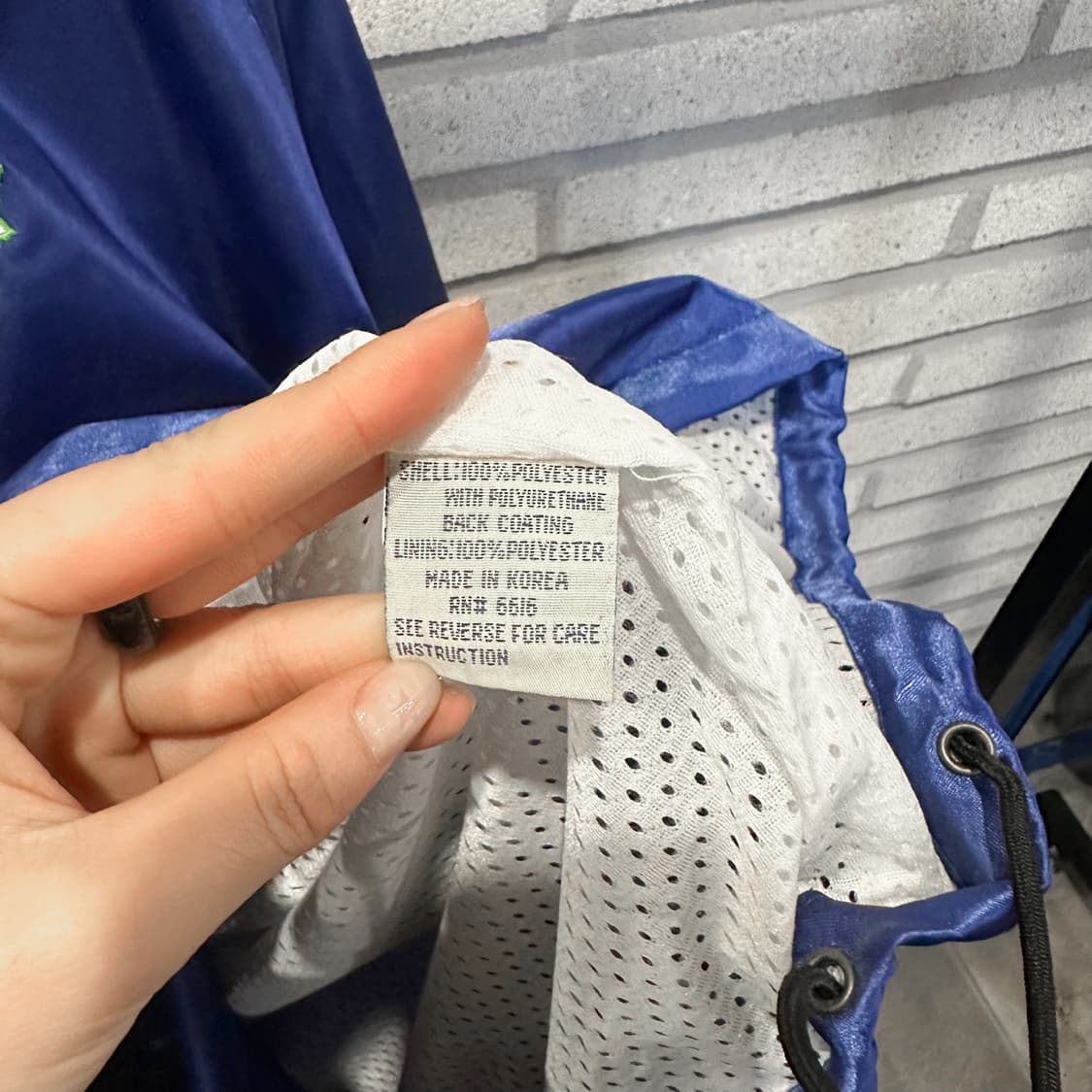 아비렉스 새틴 코치 자켓 스냅버튼 레터링 로고 밑단 스트링 디테일 블루 상품이미지7