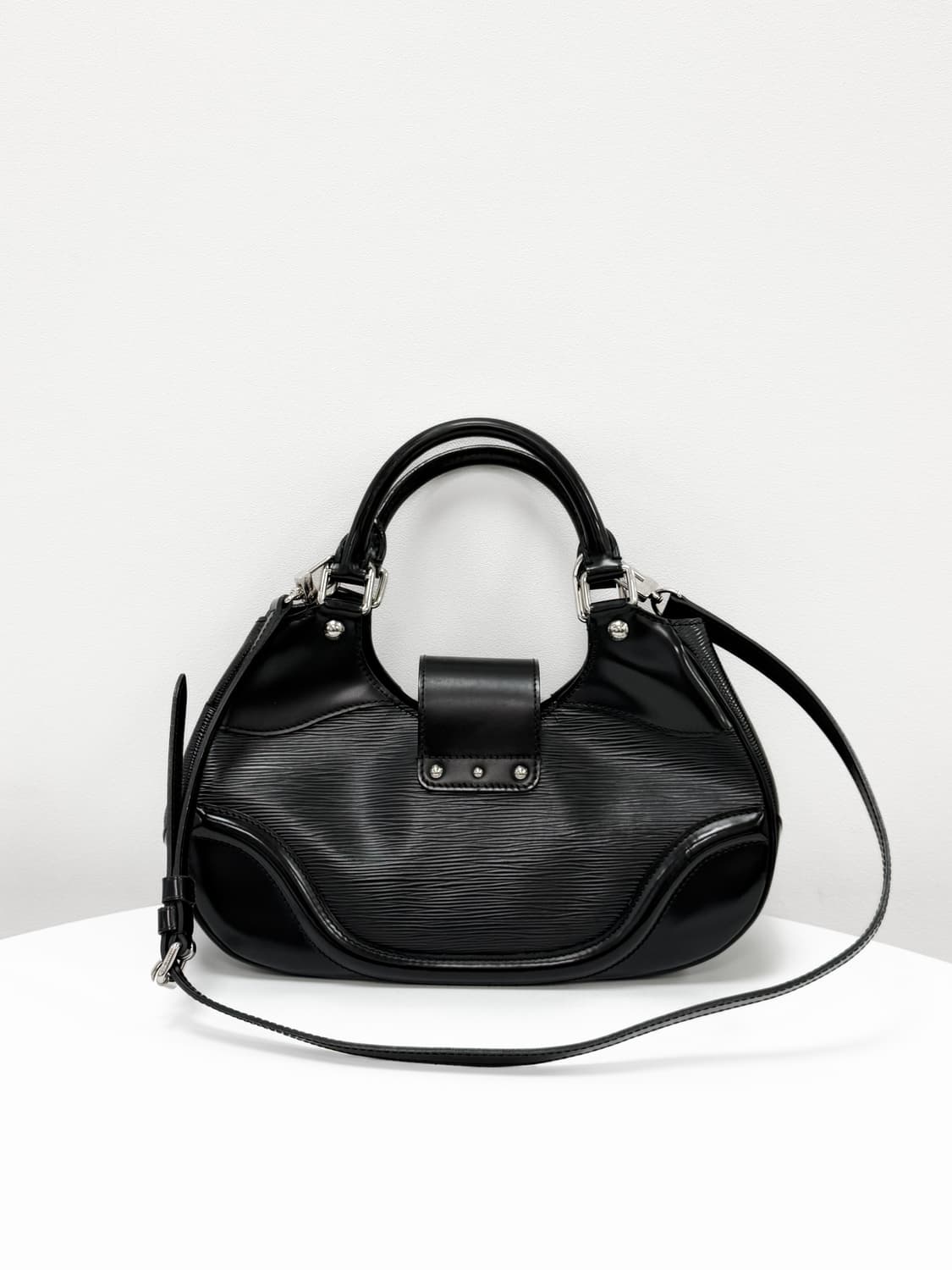 루이비통 에피 삭 몽테뉴 PM 상품이미지2