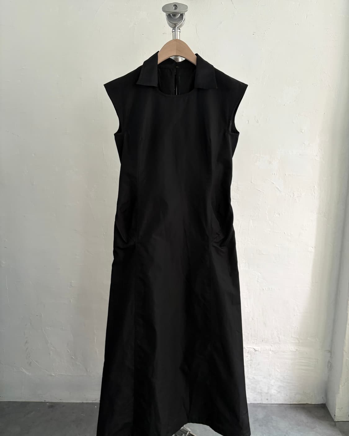 Yohji Yamamoto 요지야마모토 블랙 카라 슬리브리스 롱 원피스 상품이미지4