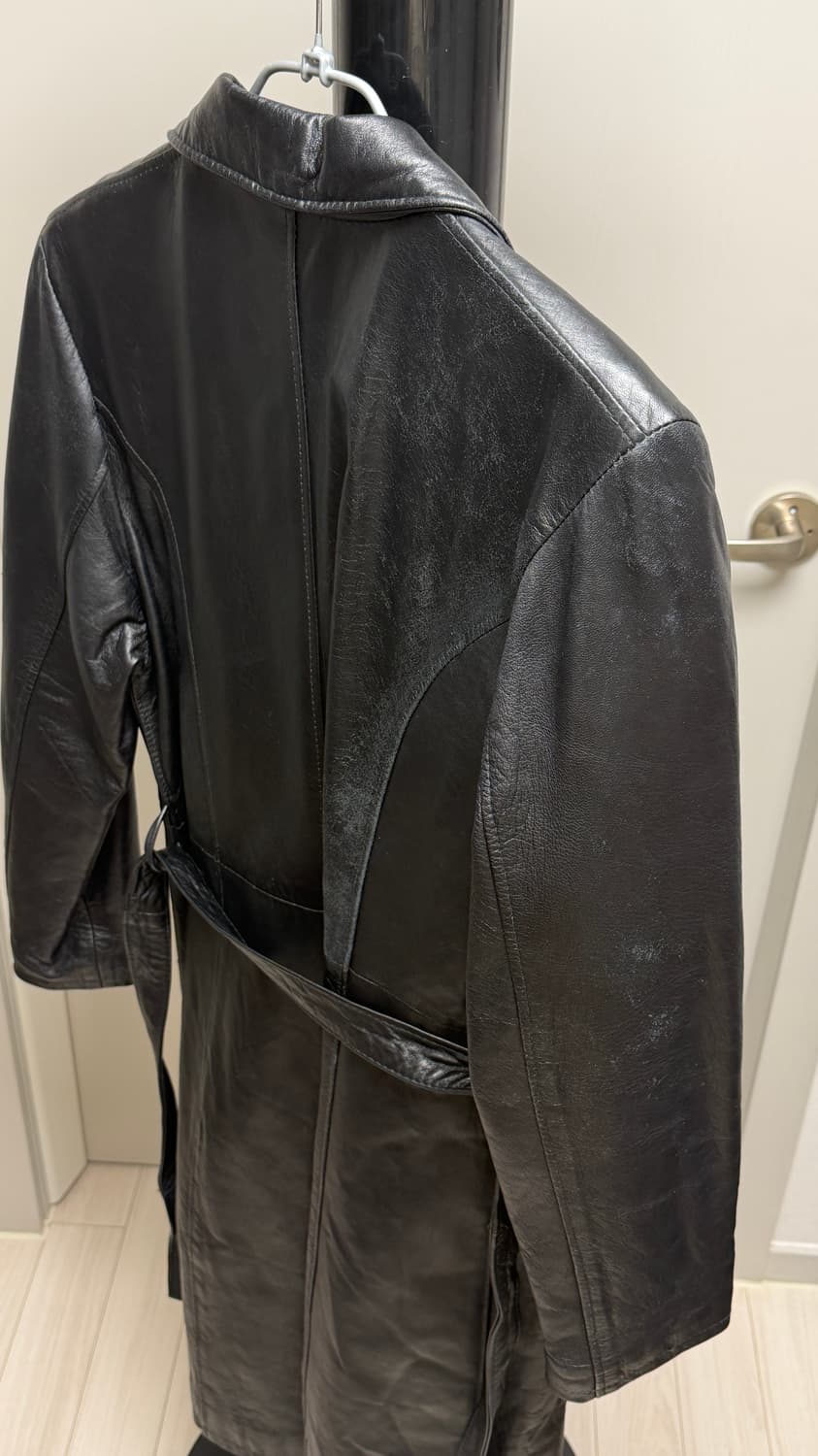 [Made in Italy] 파리 빈티지샵 구매 베라펠레 레더 코트 상품이미지4