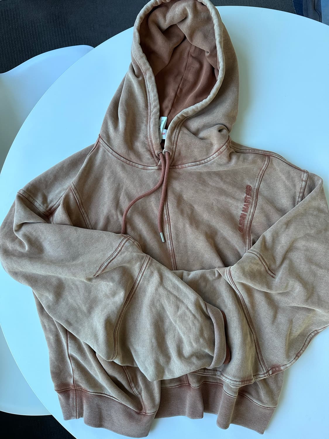 H&M 글렌마틴스 디자인 디테일 후디 핑크 상품이미지2