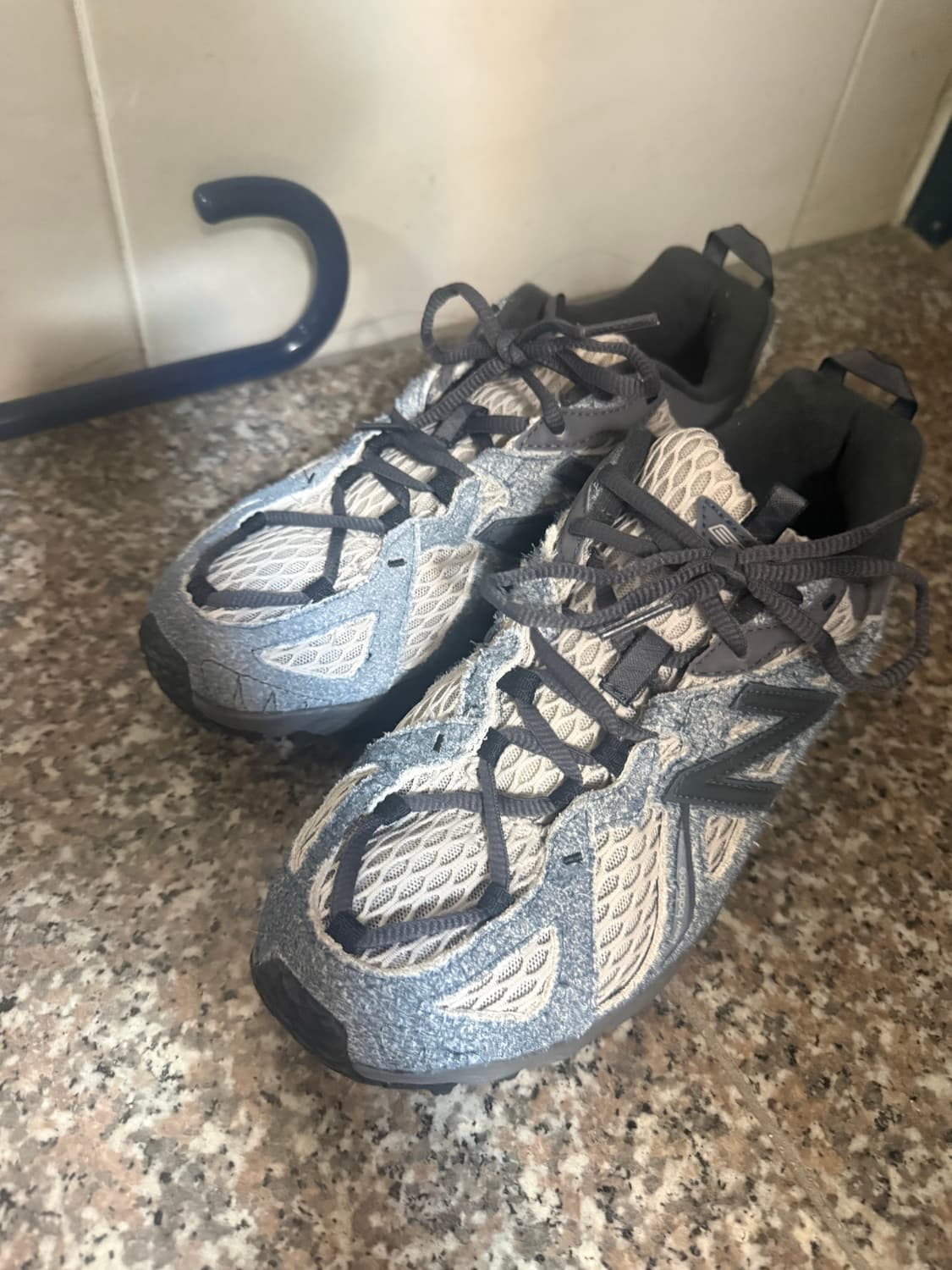 뉴발란스 ML610 다크 아크틱 그레이 문락 245 상품이미지1