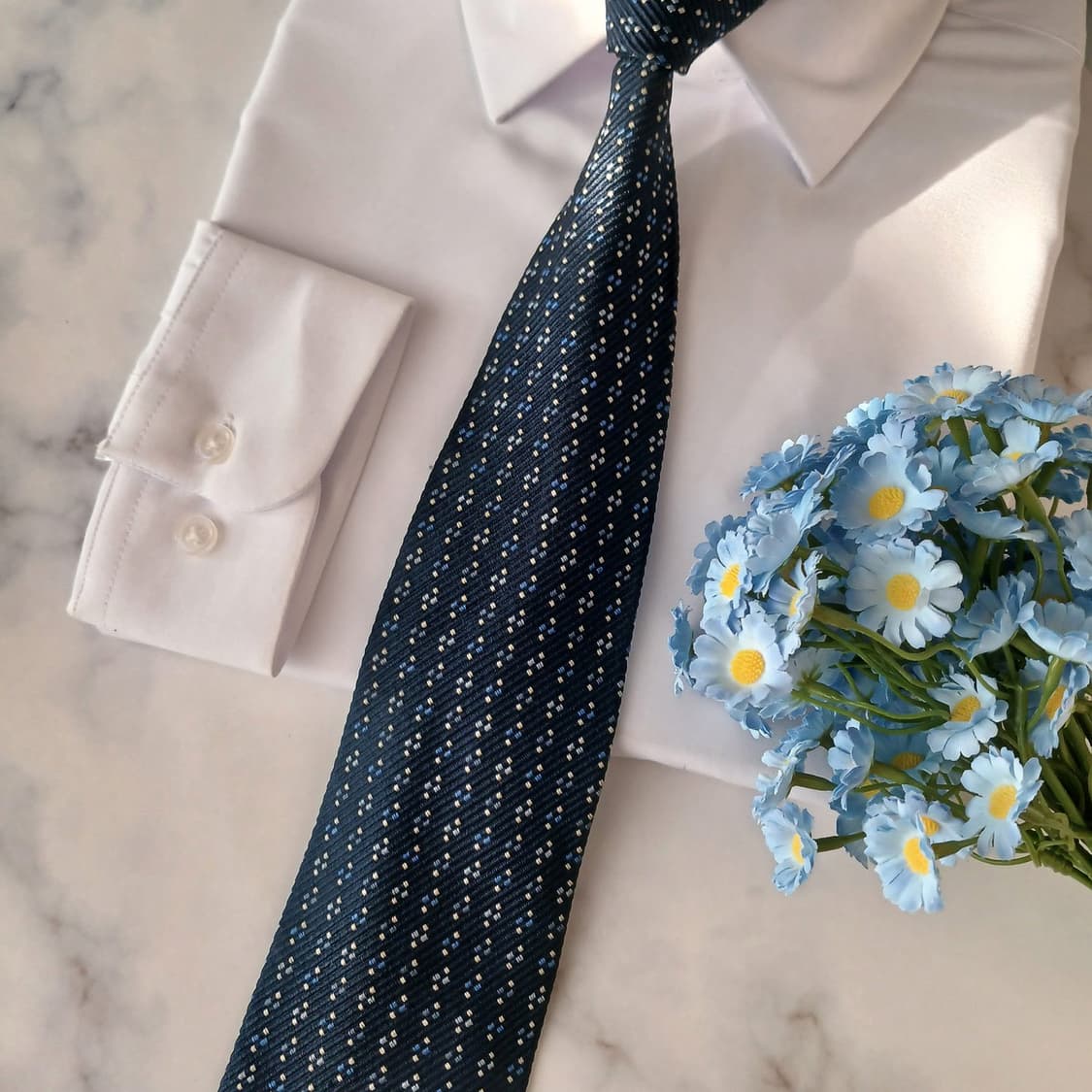 타미힐피거 실크 마이크로 패턴 넥타이 9.5cm A등급 A19206
 상품이미지6