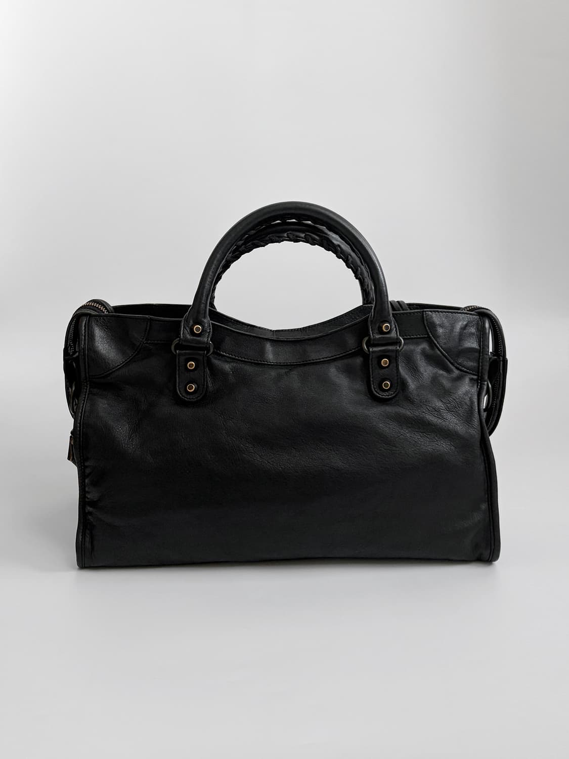 발렌시아가 클래식 시티백 미듐 판매합니다. 상품이미지4