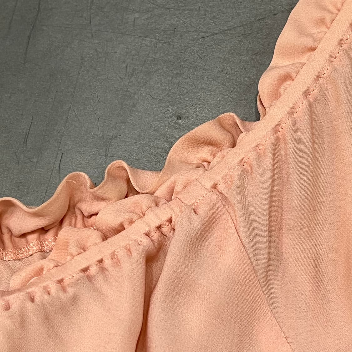  엠포리오 아르마니 셔링 하프 블라우스 y16194 상품이미지5