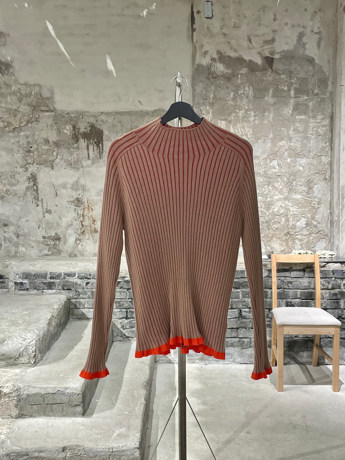 버버리 런던 베이지 패널 골지 슬림 니트 상품이미지1