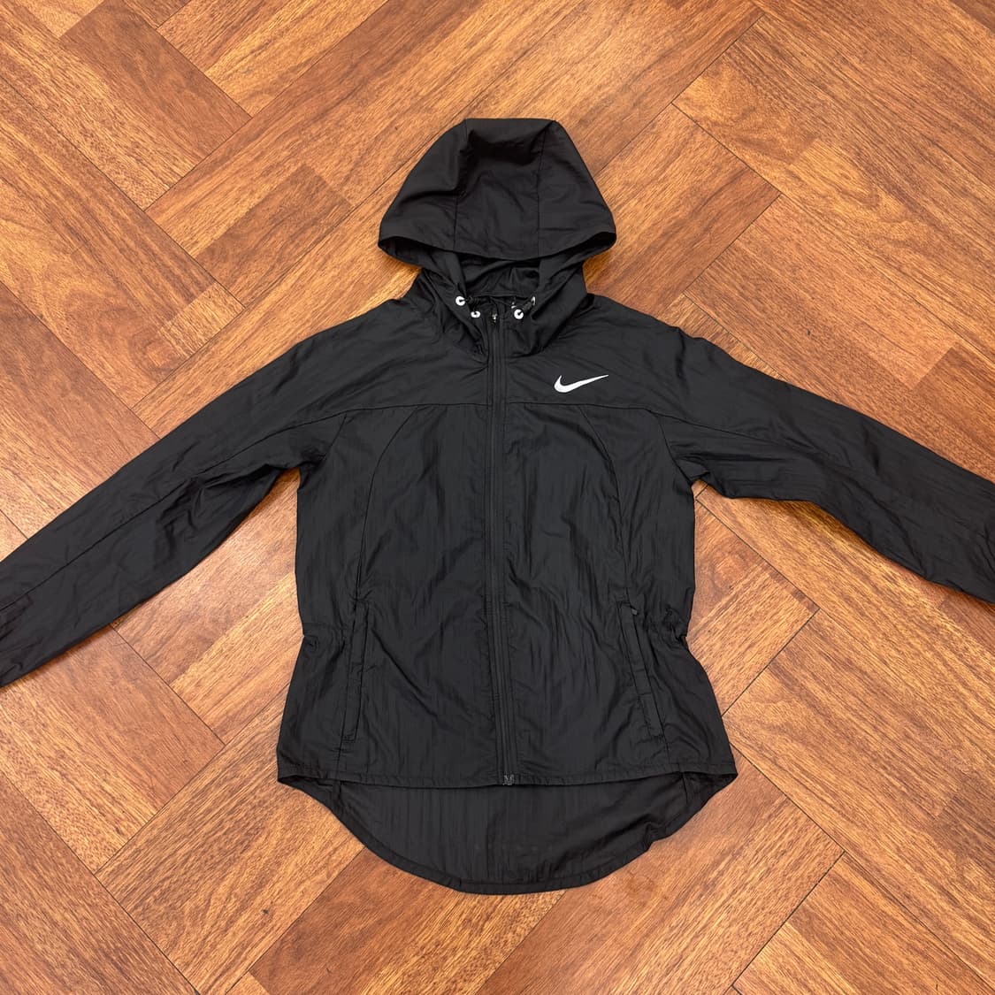 여성용 M 나이키 바람막이 자켓  상품이미지3