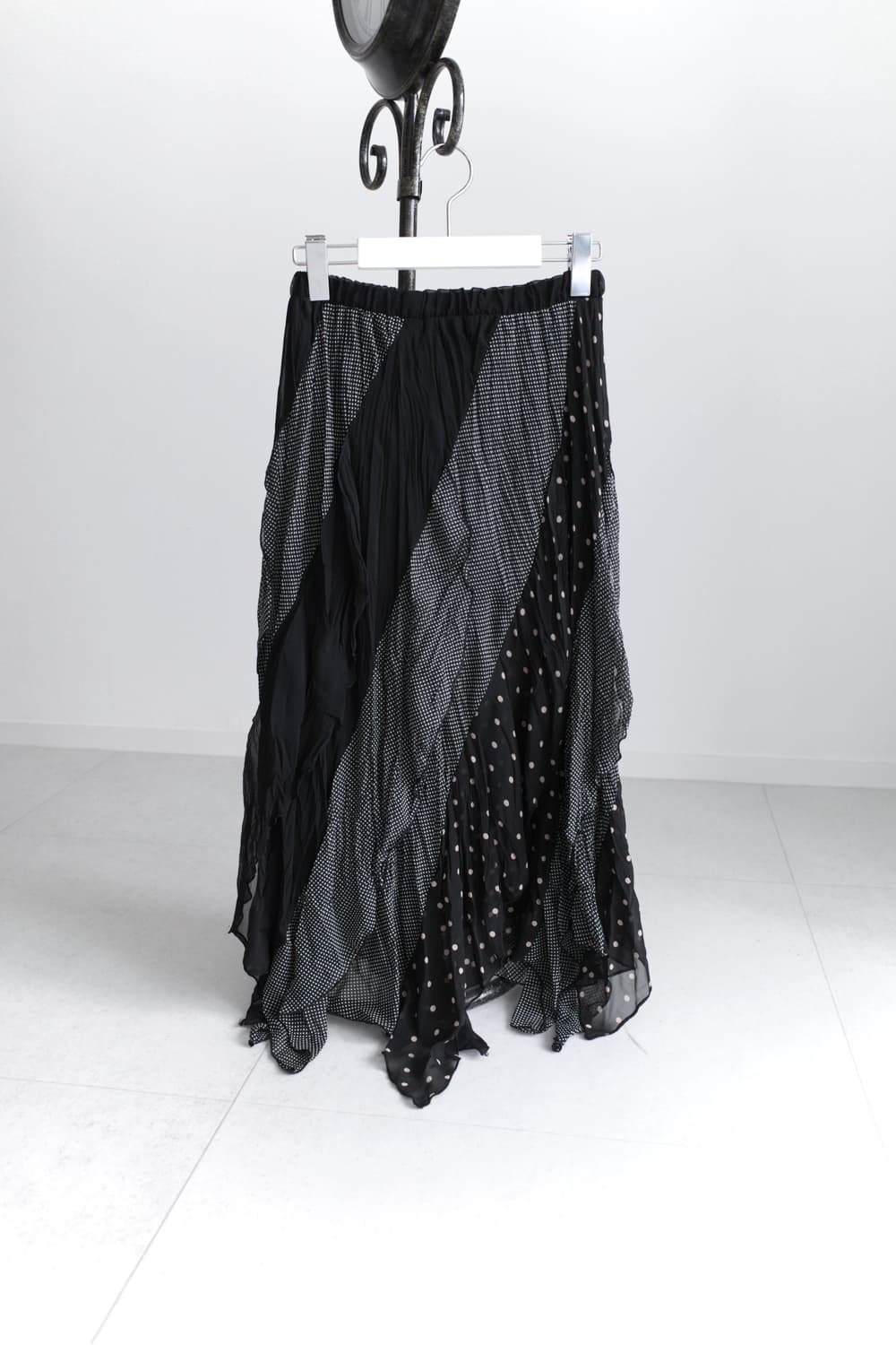 dot unbalanced skirt 상품이미지1