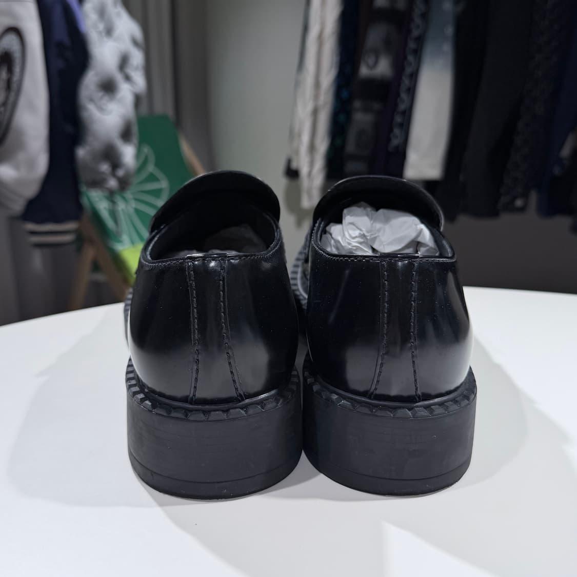 (A/9) / 프라다 초콜릿 브러시드 레더 가죽 로퍼 블랙 상품이미지4