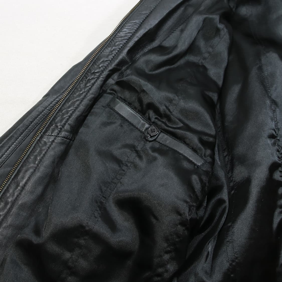 (착용컷) CP.BELLINI 레더 자켓 (남성용 105) 상품이미지8