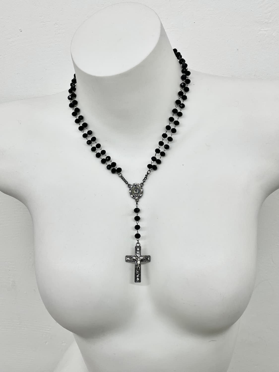 블랙 고딕 로자리오 네크리스 상품이미지1