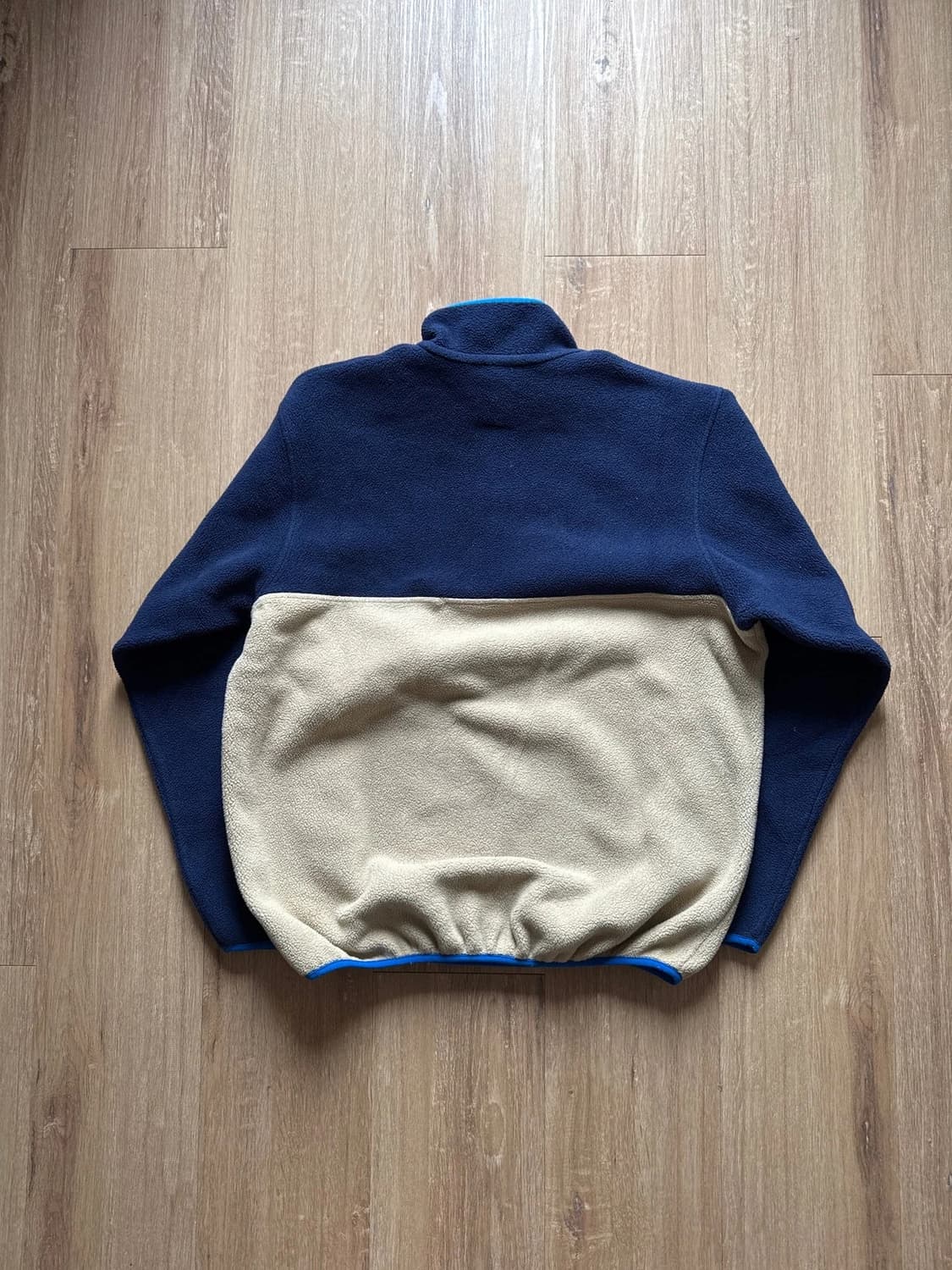 파타고니아 신칠라 스냅-T 네이비/베이지/블루 상품이미지4