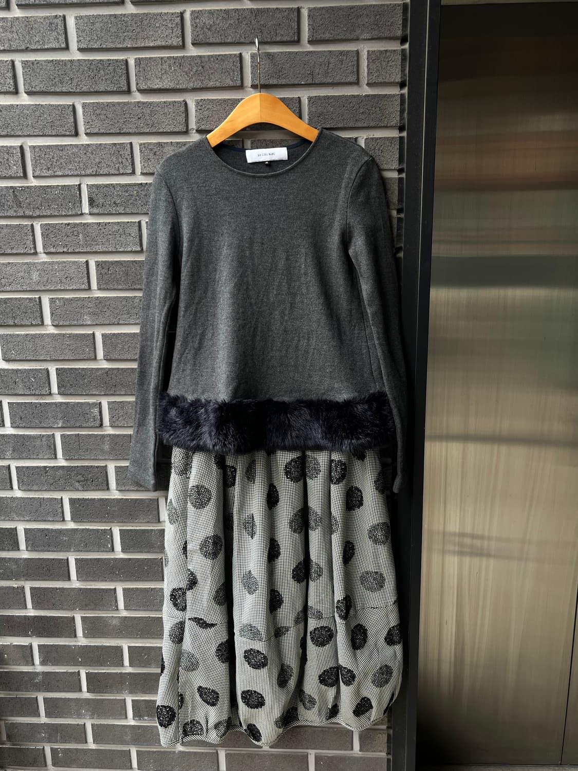 LE CIEL BLEU 퍼 트리밍 탑 상품이미지1