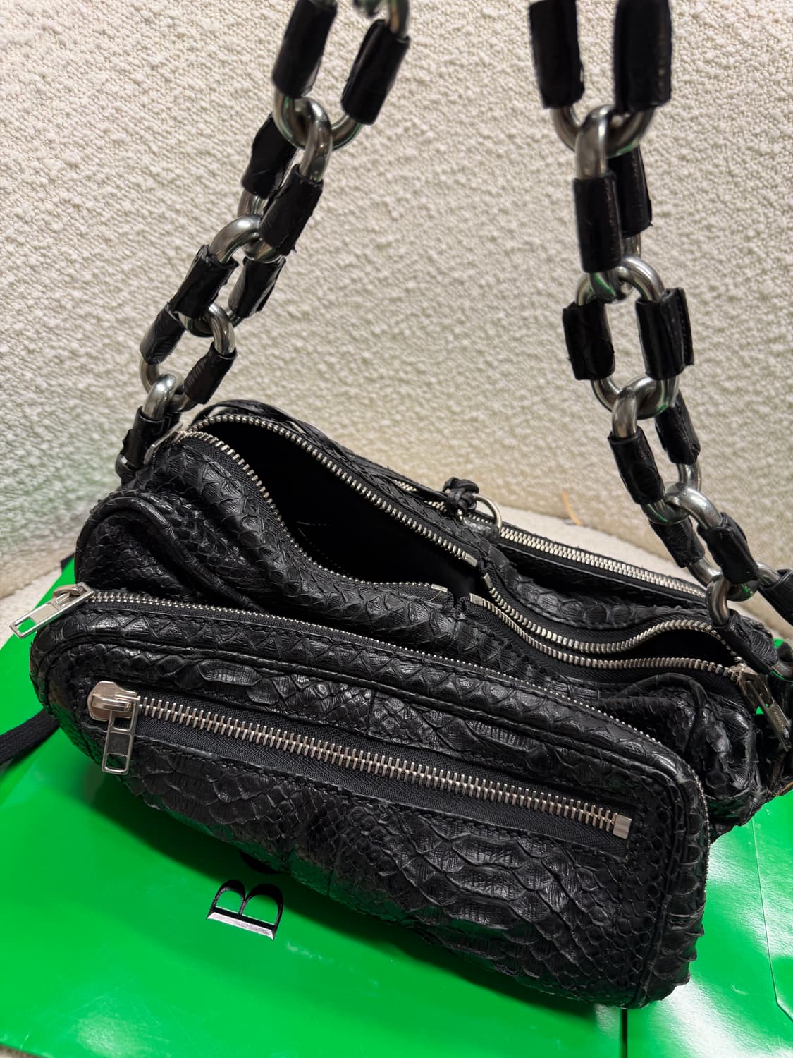 끌로에 chloe 파이톤 숄더  핸드백  상품이미지3