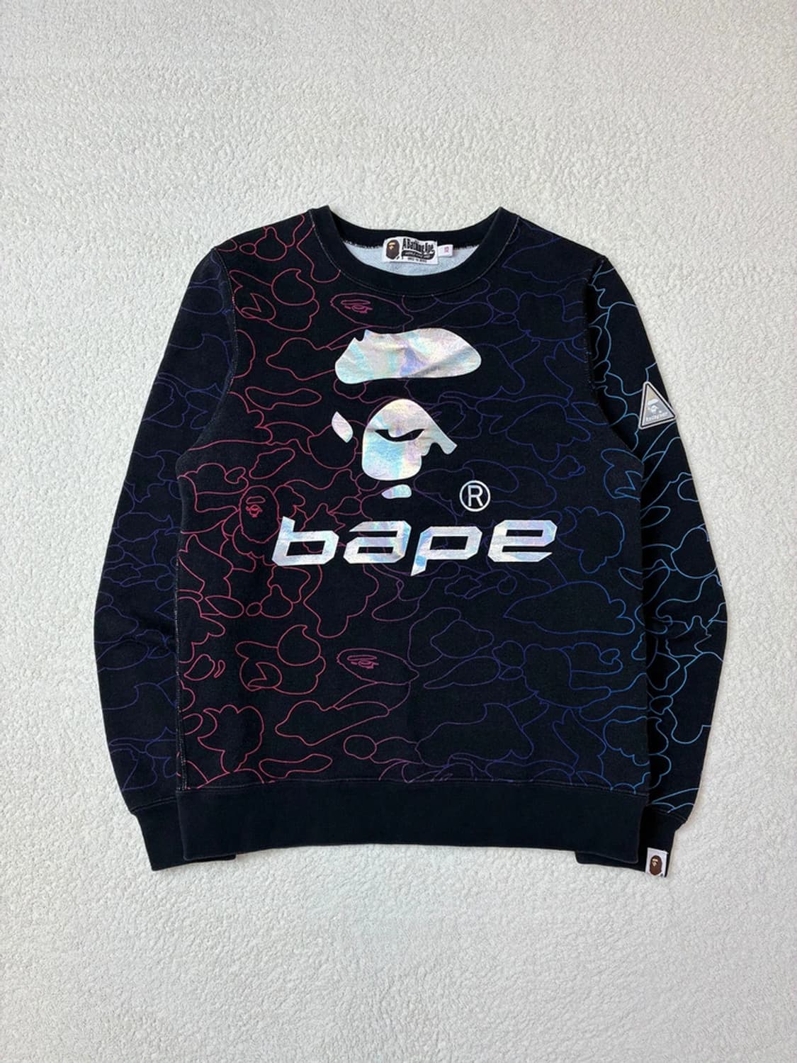 베이프 16FW 펜슬카모 사루 로고 맨투맨 PN5727    상품이미지1