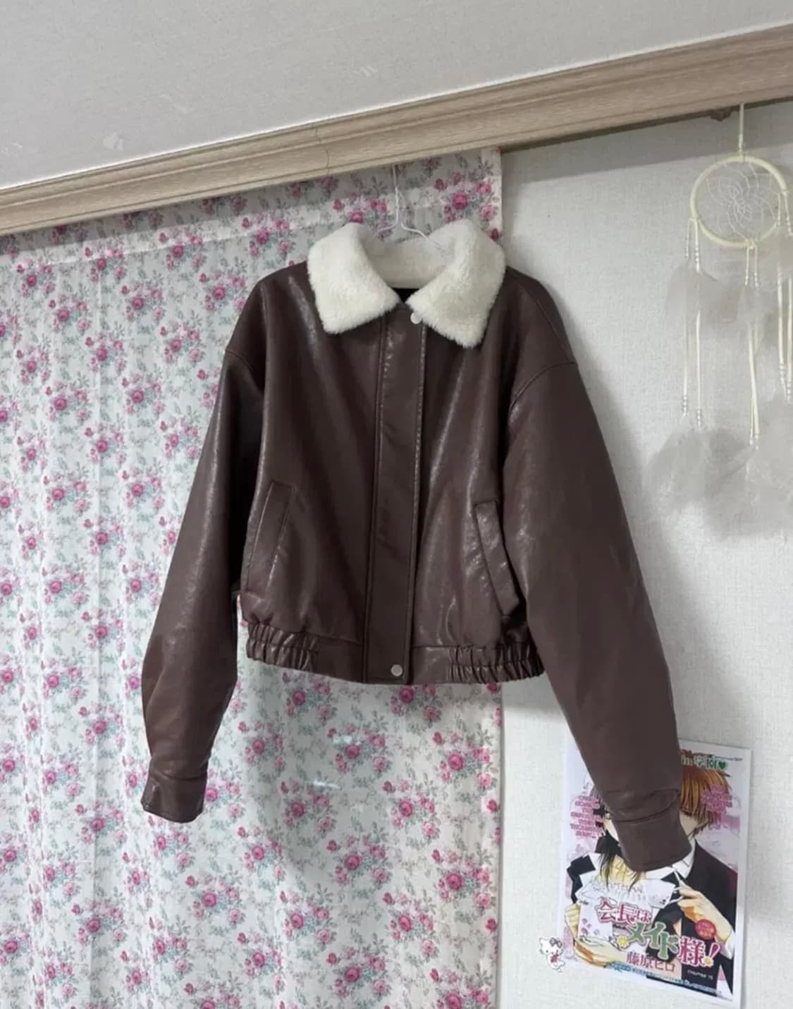 블랙업 무스탕 자켓 상품이미지1