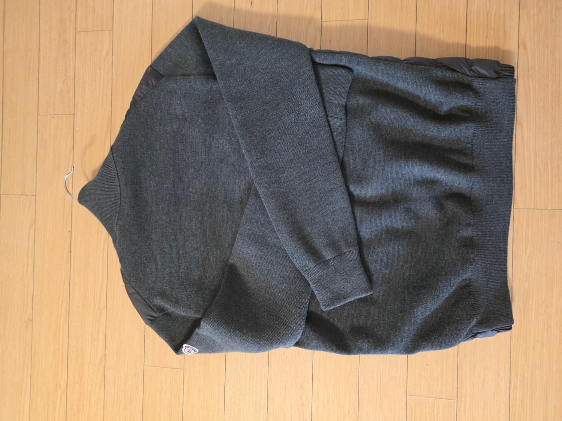 몽클레어 니트집업 상품이미지5