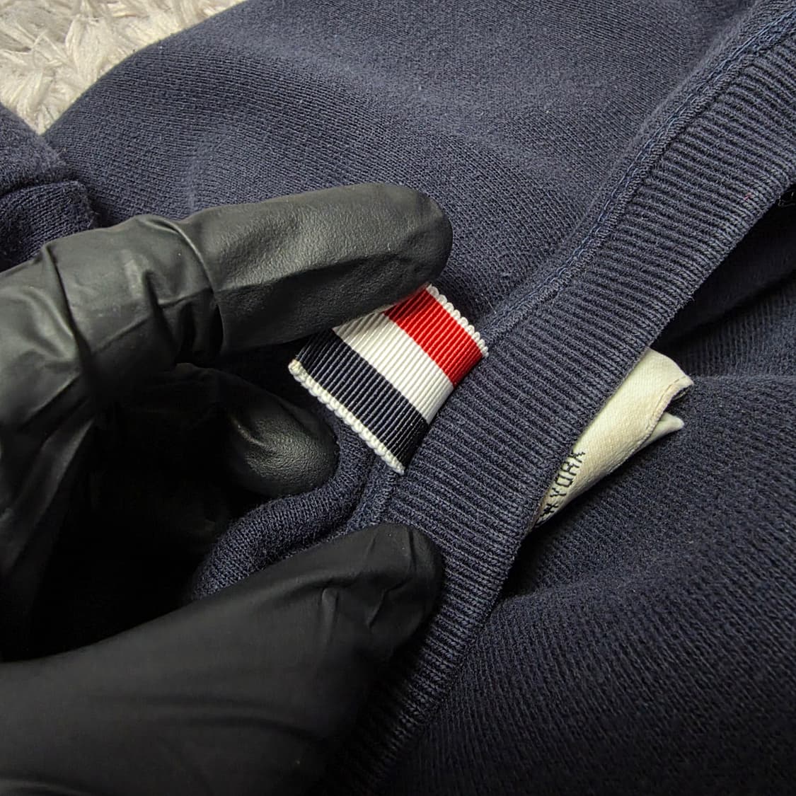 {클로젯}[4]톰브라운 사선완장 맨투맨 상품이미지9