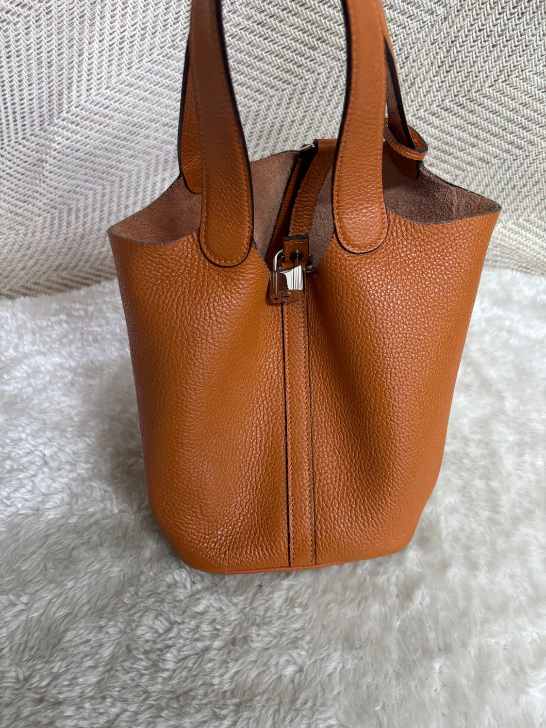 미니멀 버킷백 토드백 상품이미지2