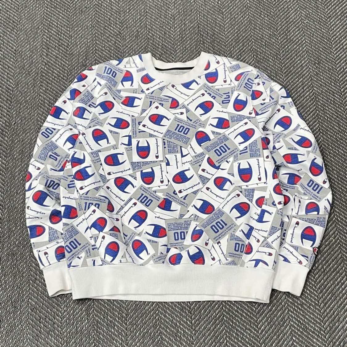 챔피온 멀티프린팅 맨투맨 v0139 상품이미지1