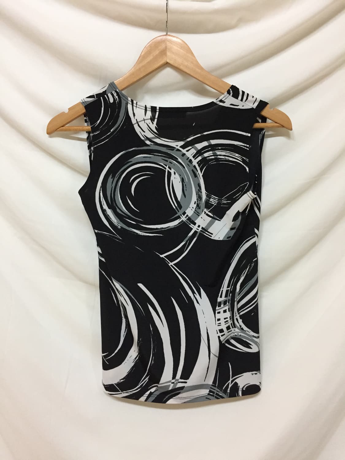 슬리브리스 탑 상품이미지3