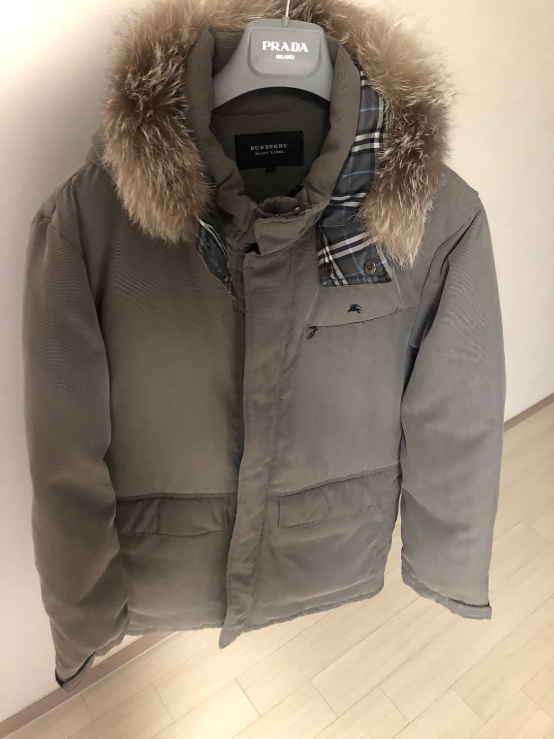 버버리 블랙라벨 롱패딩 상품이미지9