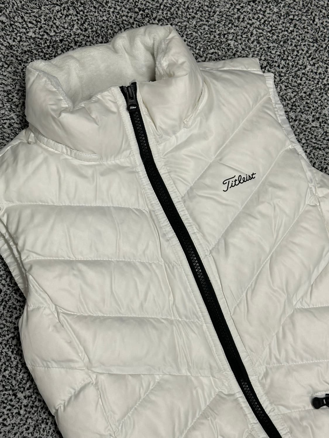 타이틀리스트 여성 골프 패딩 조끼 상품이미지2