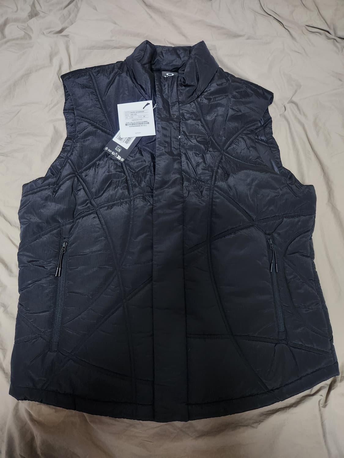 오클리 퍼프 베스트 (L) 상품이미지1