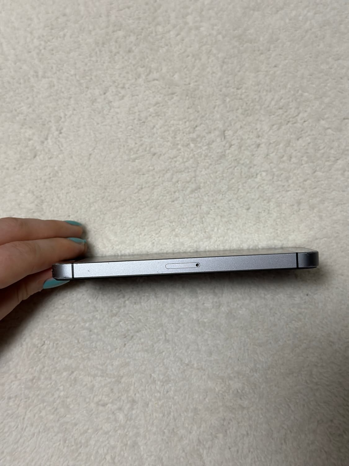 아이폰 5s 16GB 블랙 스페이스 그레이 상품이미지3