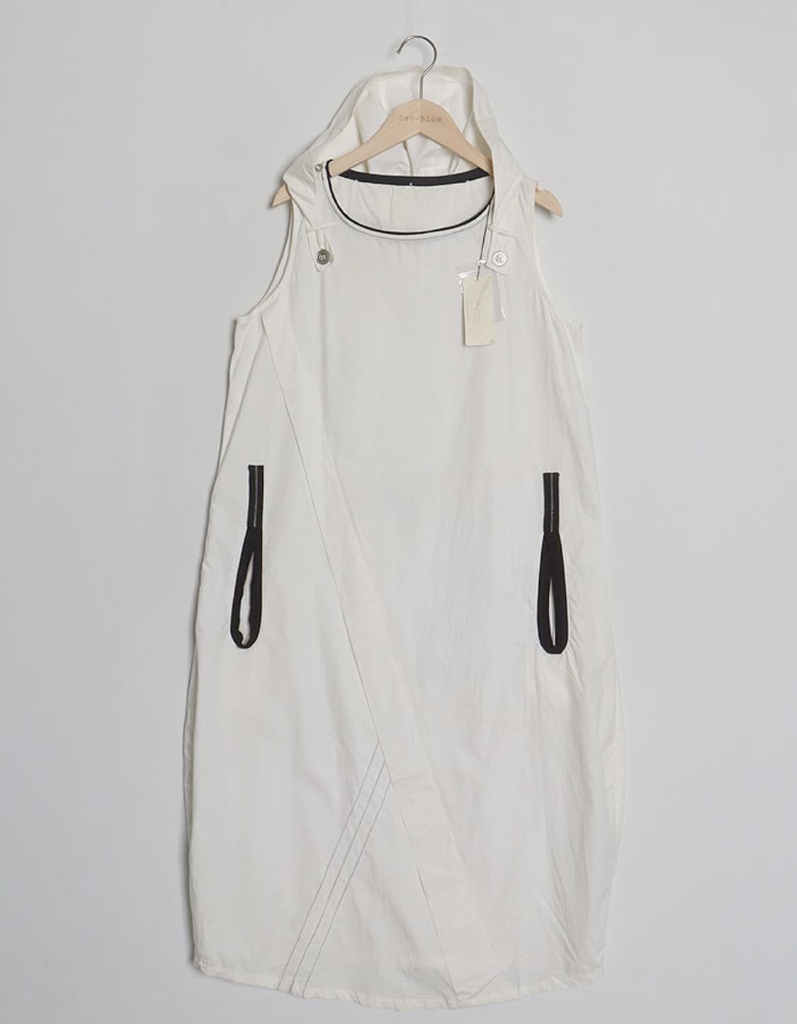 Via Amoi Hooded One-Piece 상품이미지1