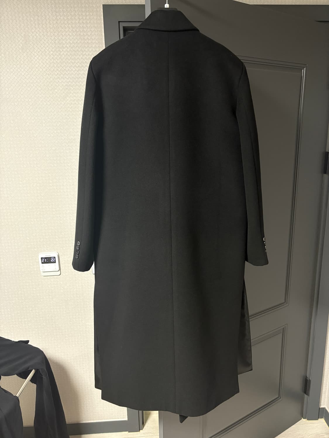 데꼬로소 테일러드 롱코트 블랙 상품이미지2