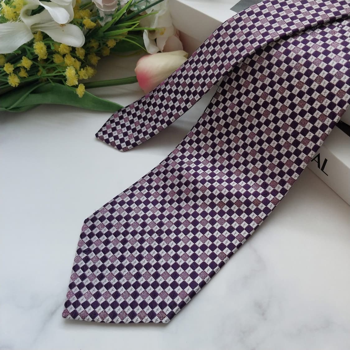 메트로시티 실크 퍼플 체크 자카드 넥타이 8.5cm A+등급 K934
 상품이미지3