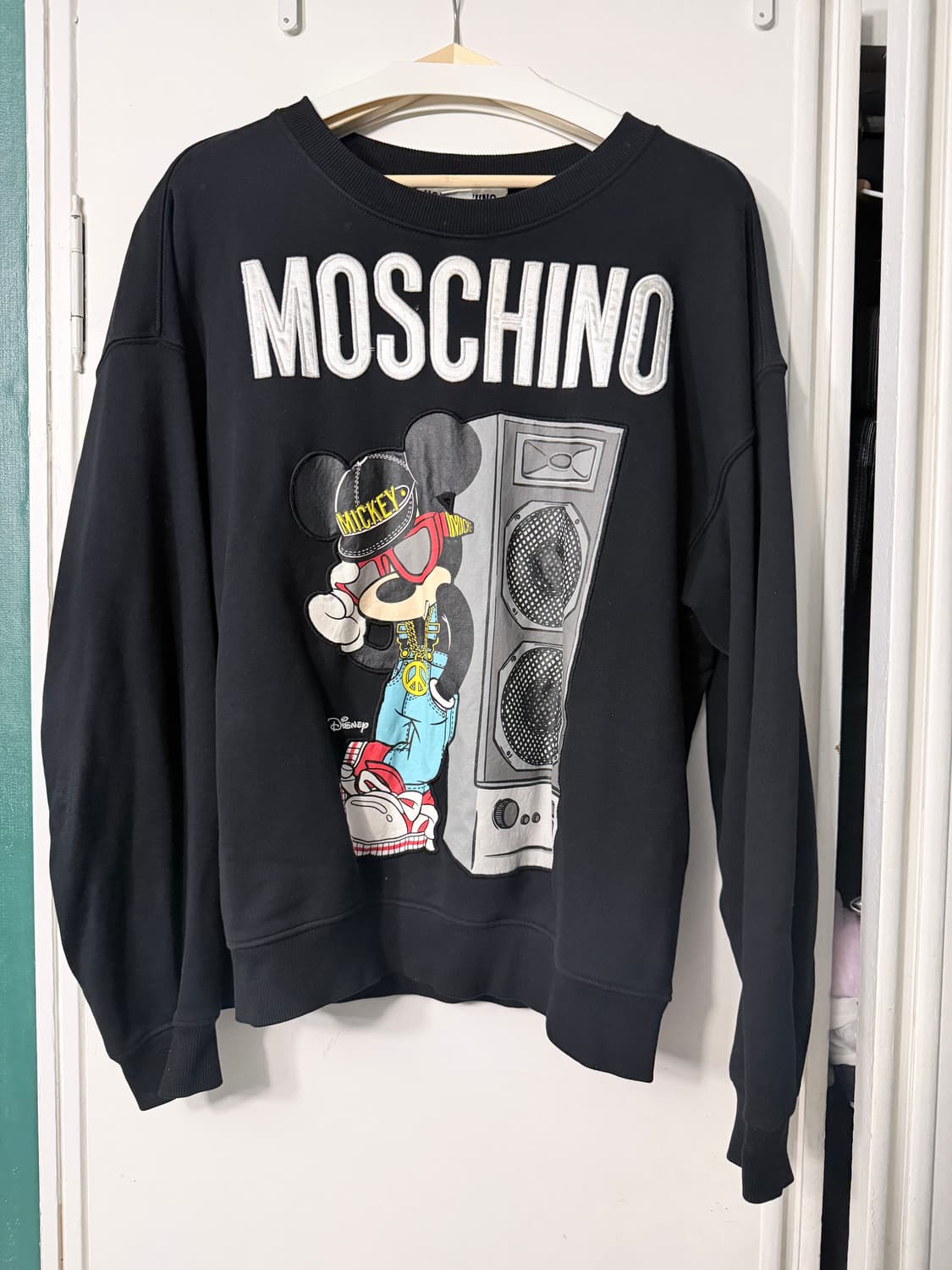 모스키노 X H&M 콜라보 맨투맨 M 상품이미지1