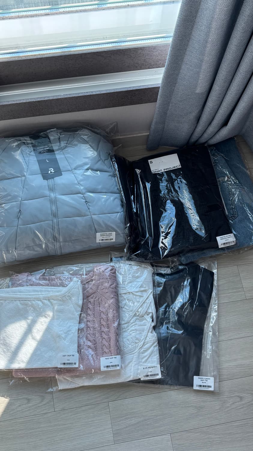 Seoulbased 서울베이스드  에센셜 패딩 외 6종 상품이미지1