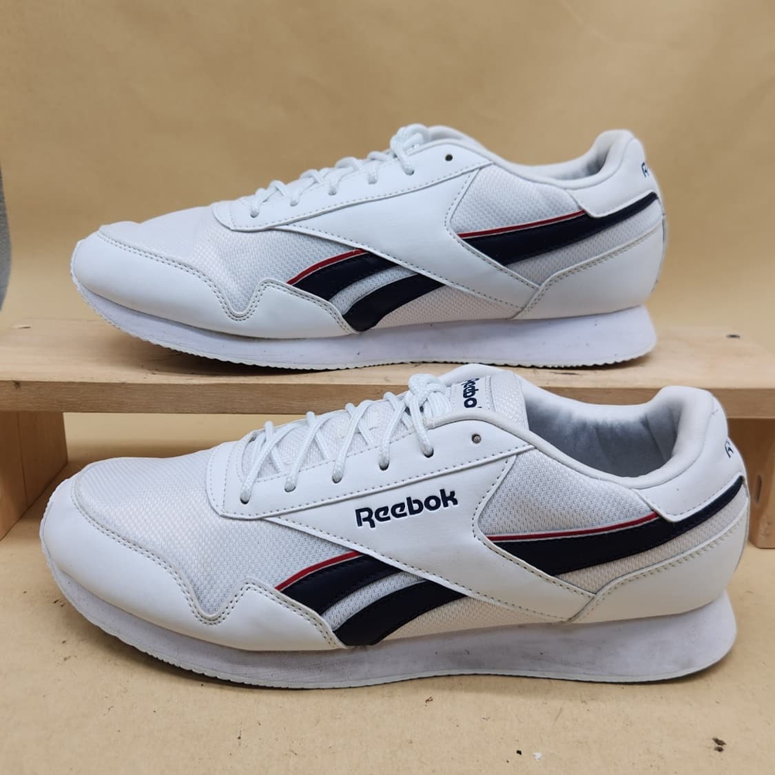 리복 로얄 클래식3 조거 남성운동화270 상품이미지1