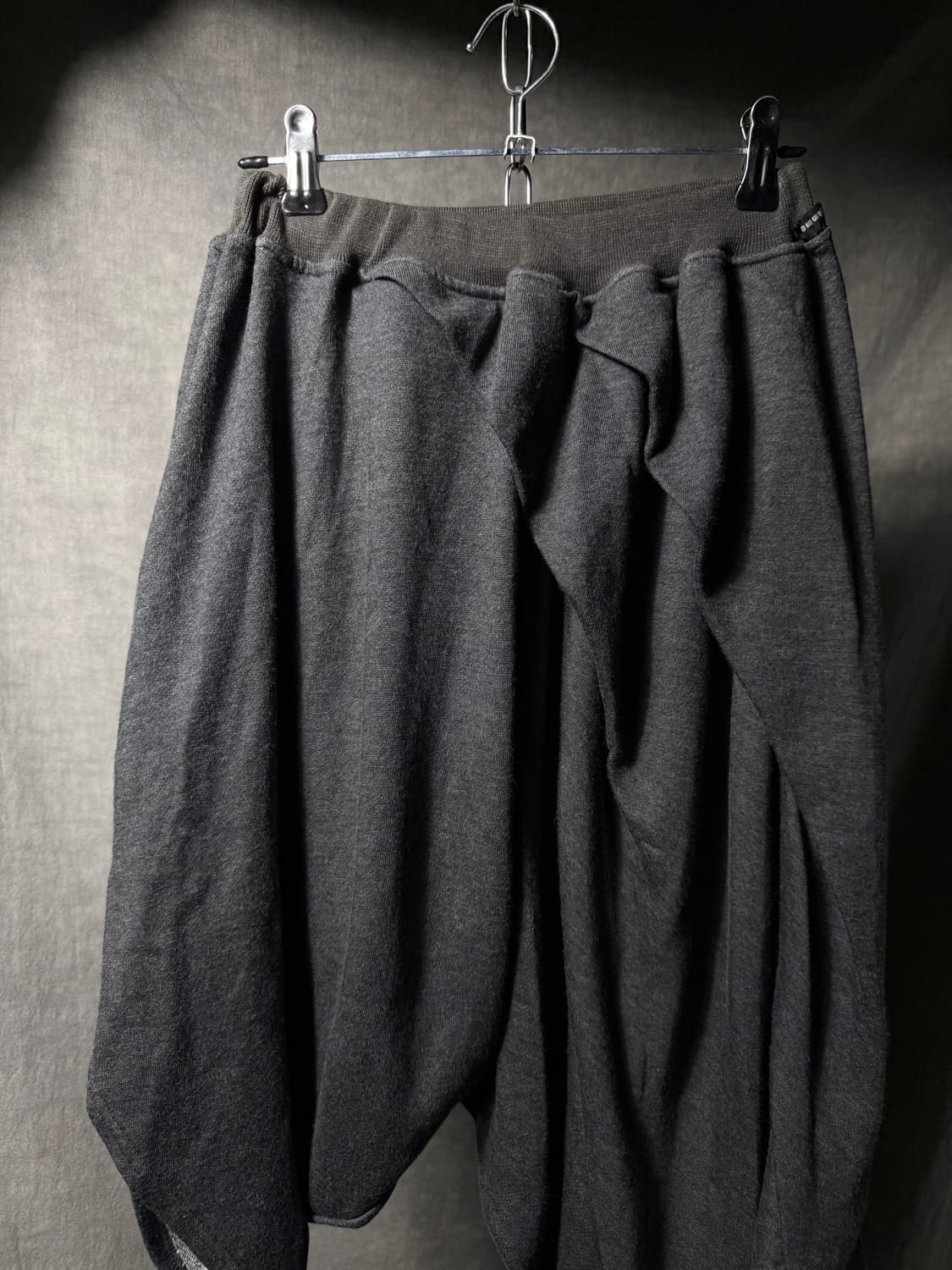 Gomme Maki Hiroshige Draped Harem Shorts 상품이미지5