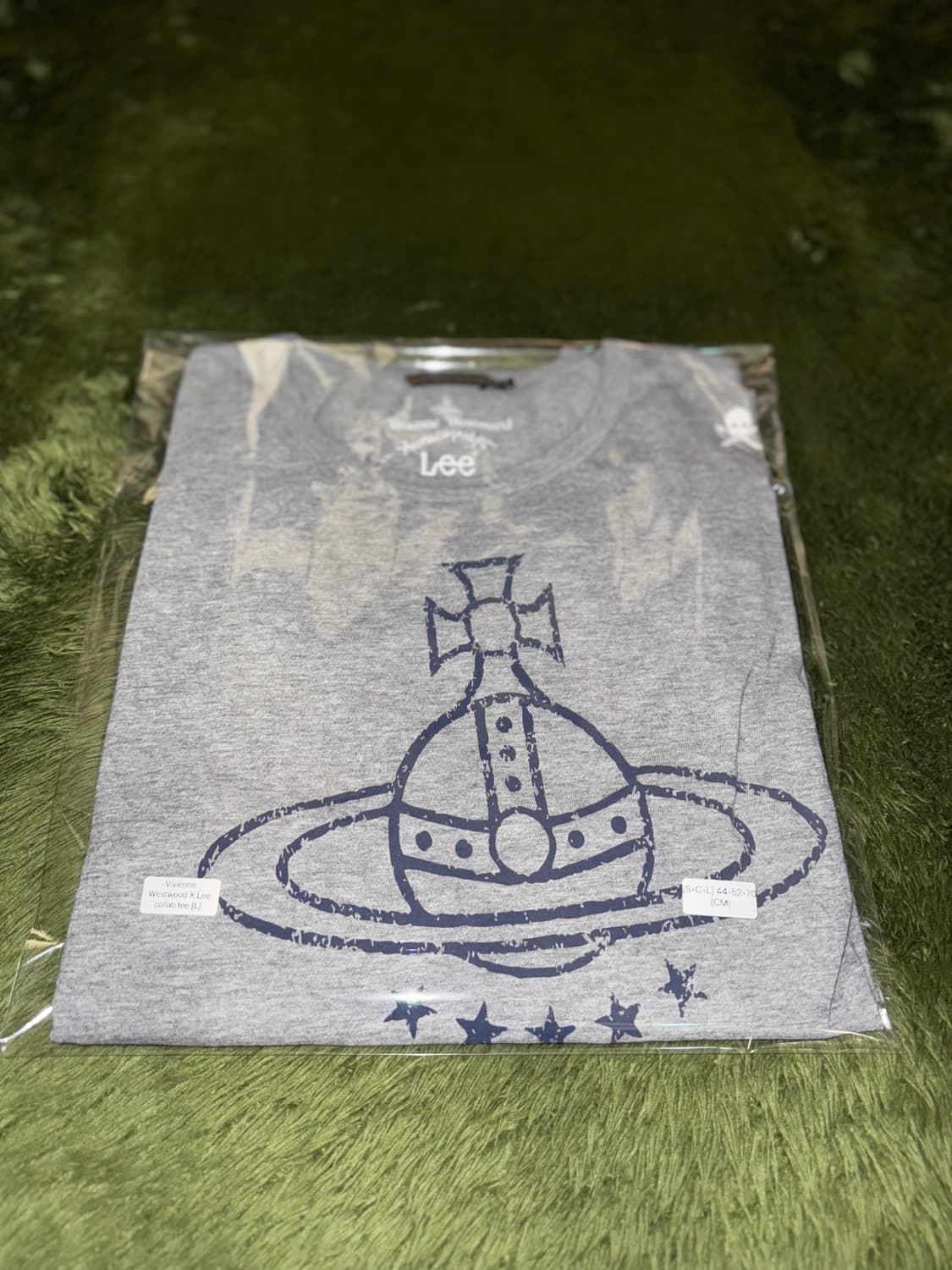 [L] 비비안웨스트우드 X LEE JEANS 콜라보 티셔츠 그레이 상품이미지10