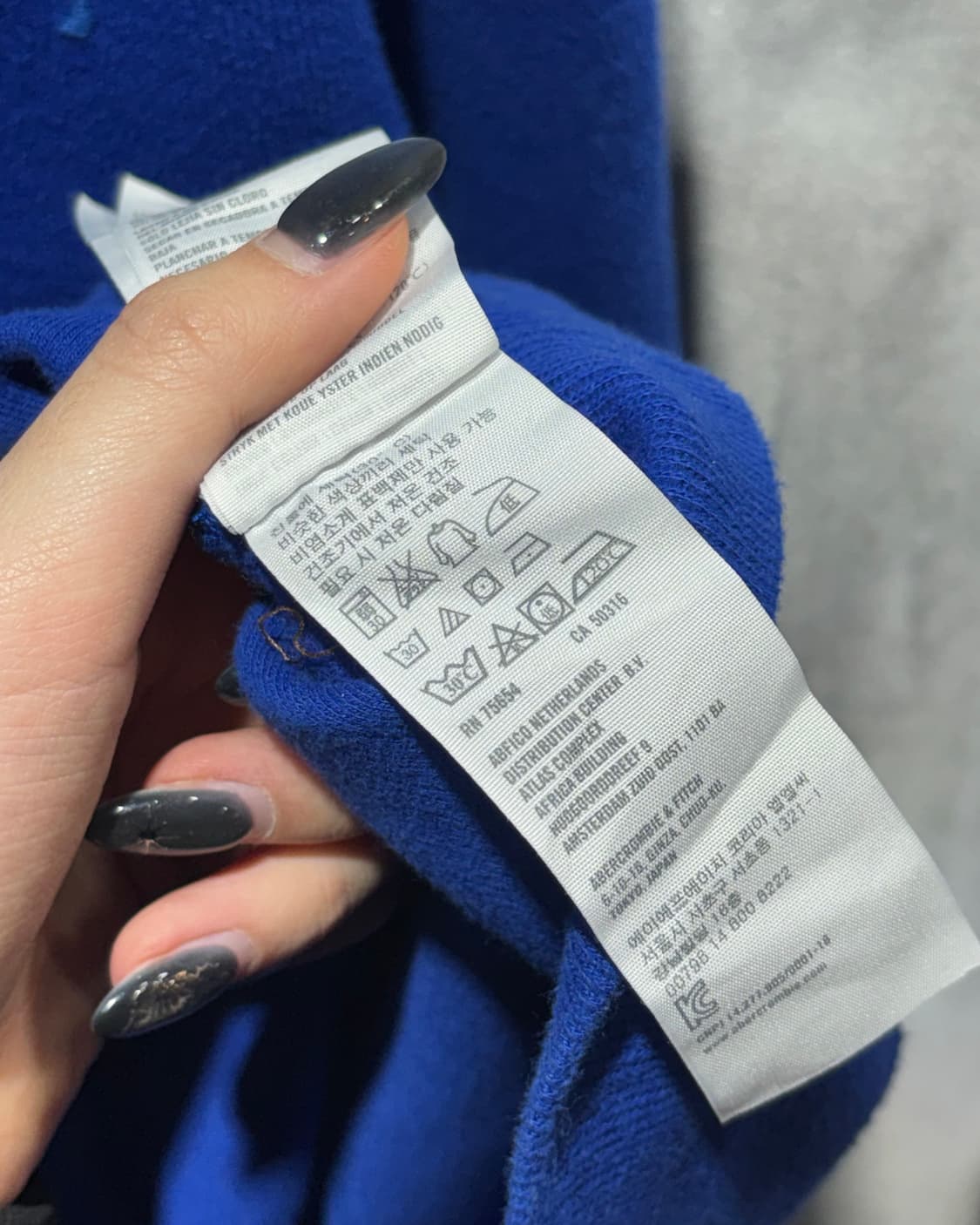 L 아베크롬비 딥블루 하이넥 버튼 니트 상품이미지6