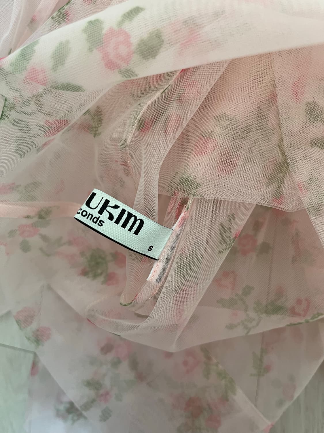 민주킴 에잇세컨즈 시스루 프릴 원피스 상품이미지5