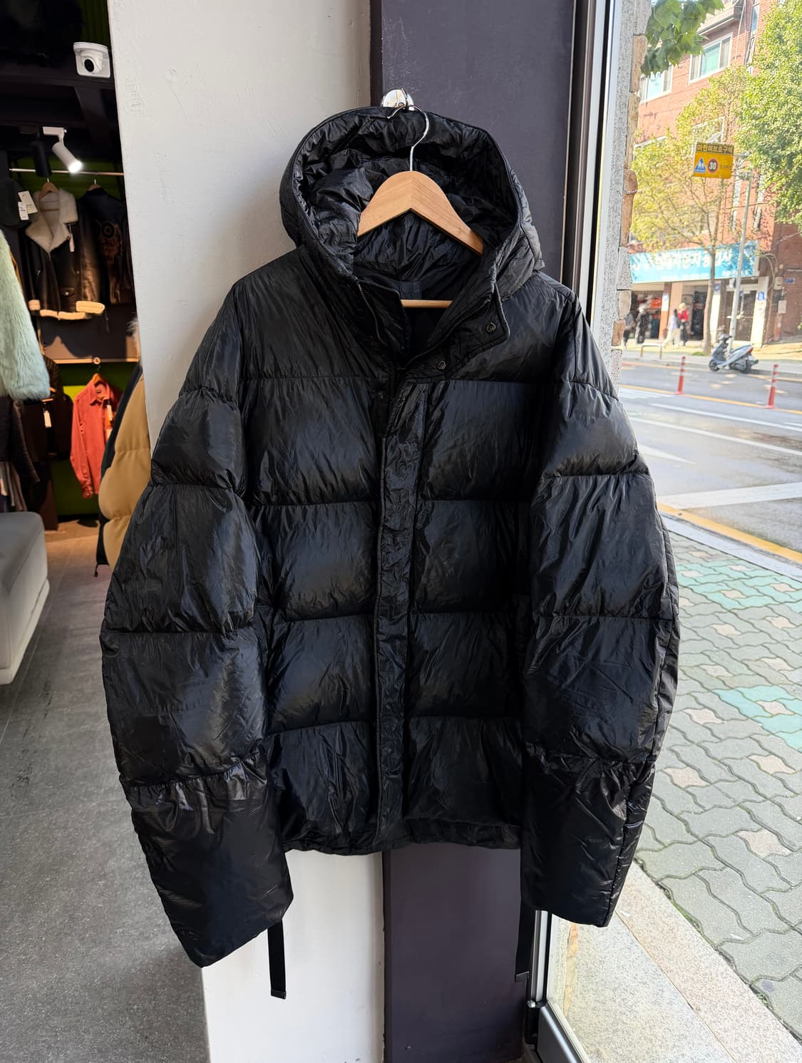 준지 17FW 낙하산 나일론 구스 해비패딩 점퍼 상품이미지2