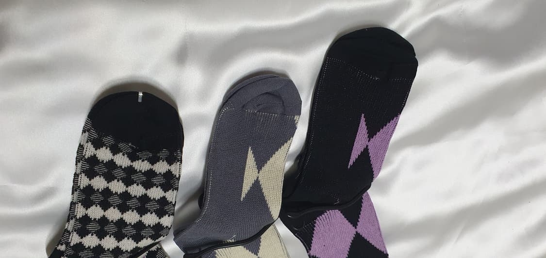 퍼플 그레이 크림 다이아투톤 아가일 체크 패턴 비비안웨스트우드 양말 상품이미지8