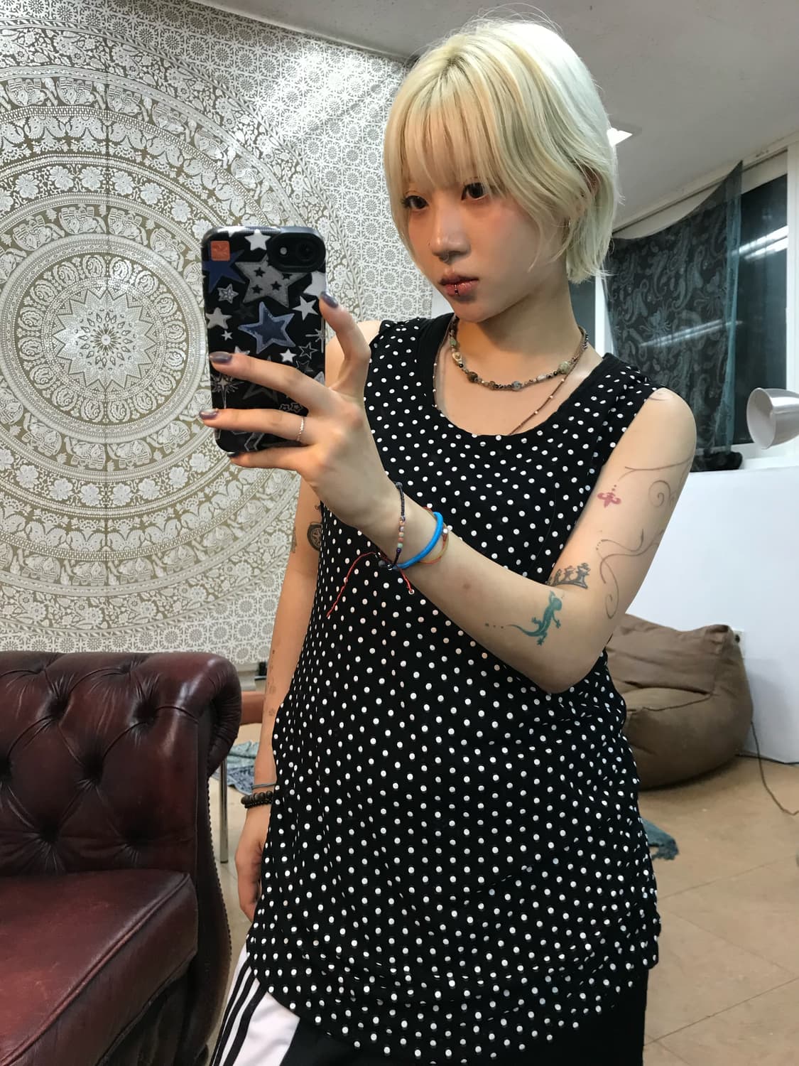 여성 도트 민소매 나시 상품이미지5
