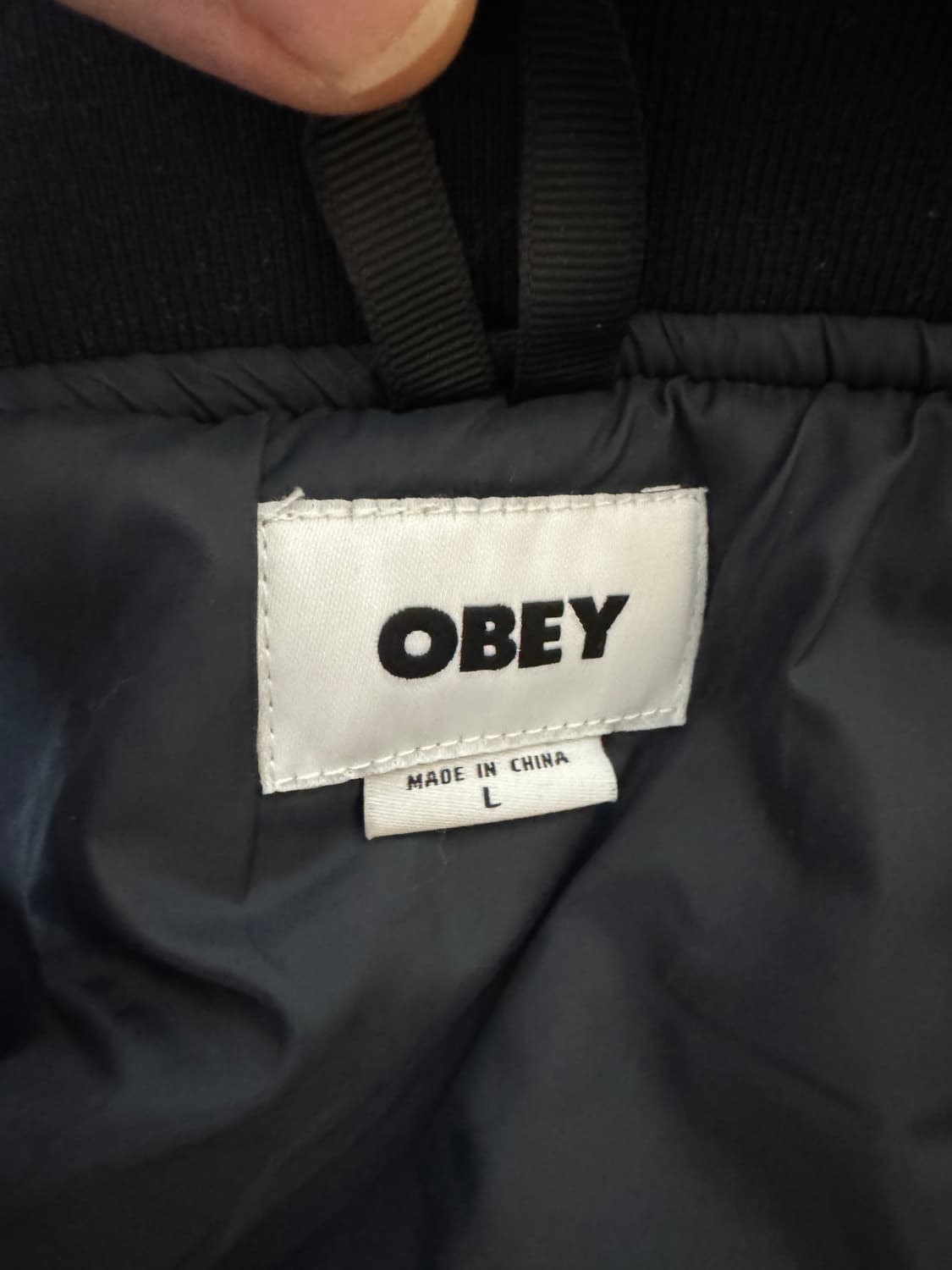 오베이 솔리스 베스트 블랙 상품이미지3