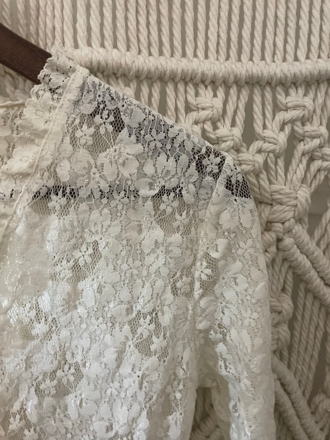 화이트 레이스 블라우스 상품이미지2