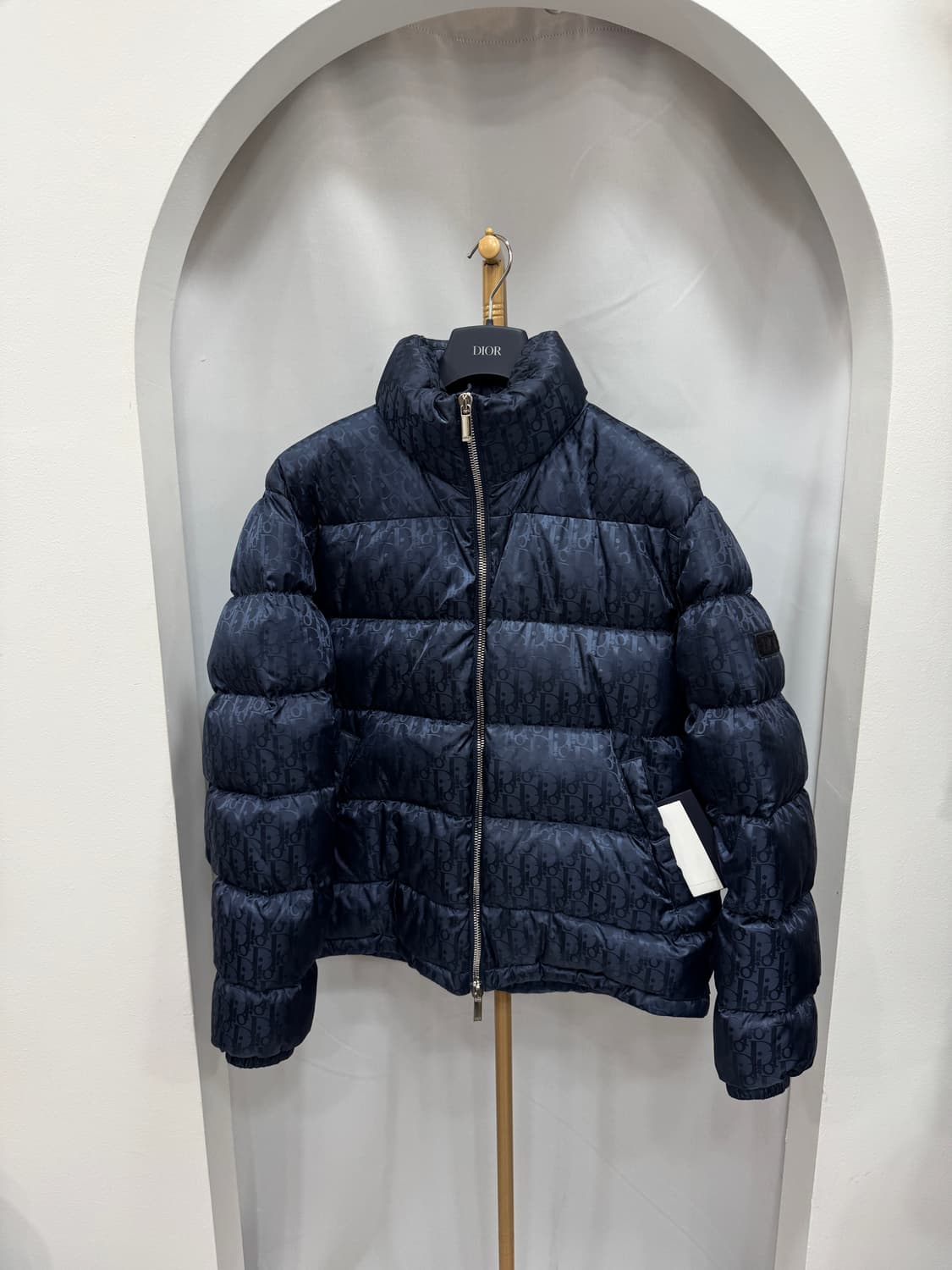 백화점판 디올 오블리크 패딩 50사이즈  상품이미지1