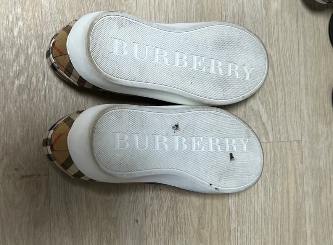 버버리 운동화 (상태최상) 상품이미지3