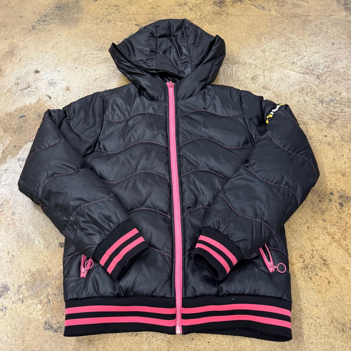 아디다스 블랙 핑크 숏패딩 85 상품이미지2