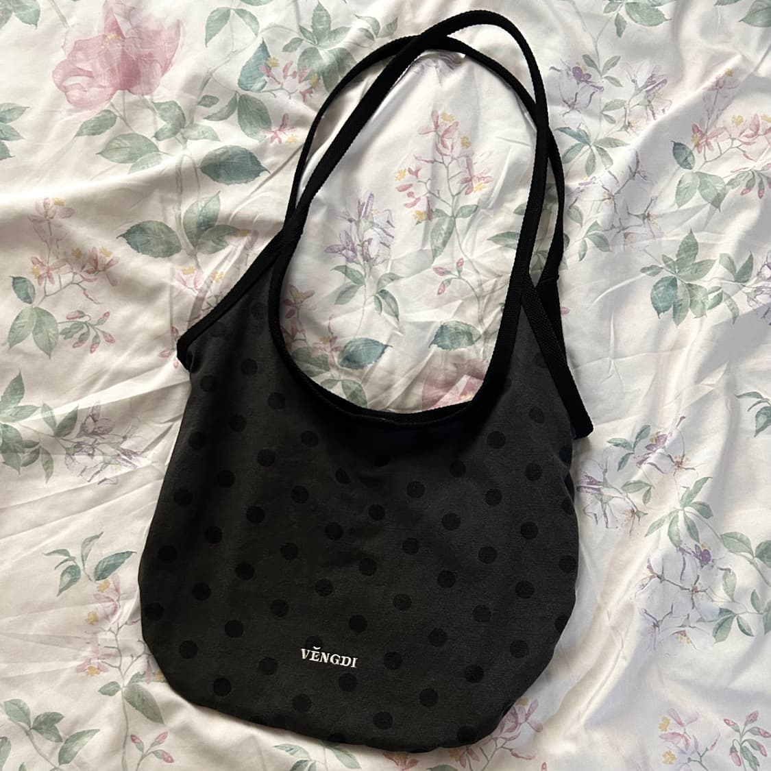 벵디 harry bag 도트 차콜 그레이 숄더백 상품이미지2