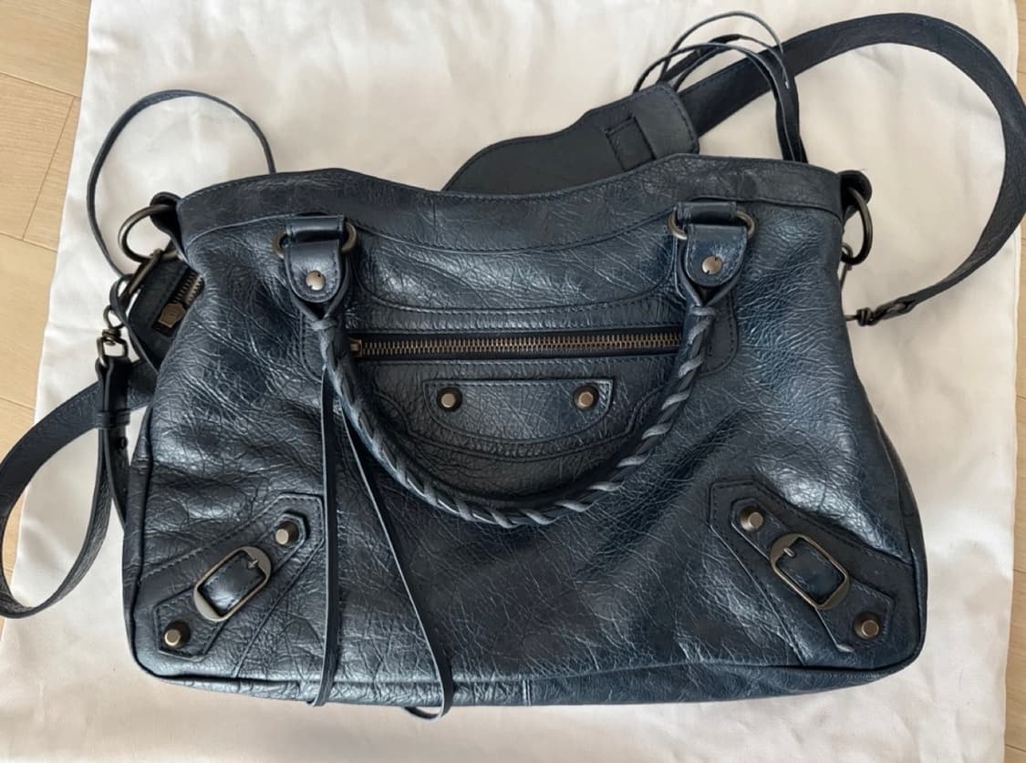 이틀만!!! 정품 발렌시아가 시티백모터백M 네이비 상품이미지1